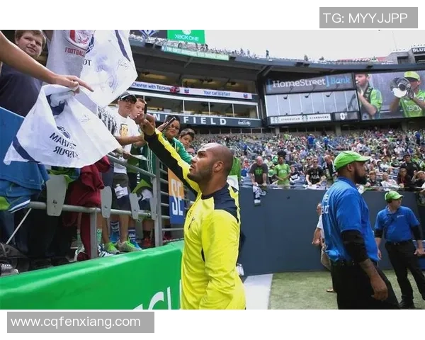西雅图超越科罗拉多的精彩对决展现足球魅力与团队精神